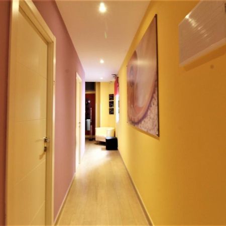 Hostal Arco Iris Madrid Bagian luar foto