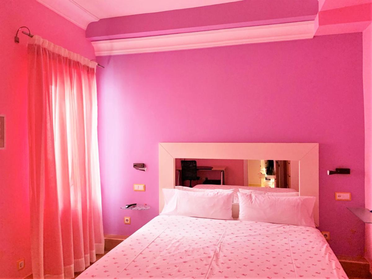 Hostal Arco Iris Madrid Bagian luar foto